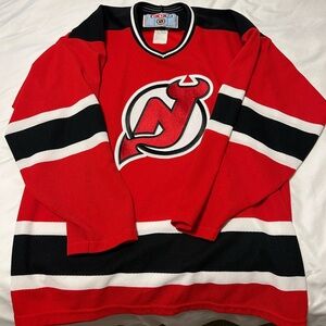 New Jersey devils hockey jersey (vintage)